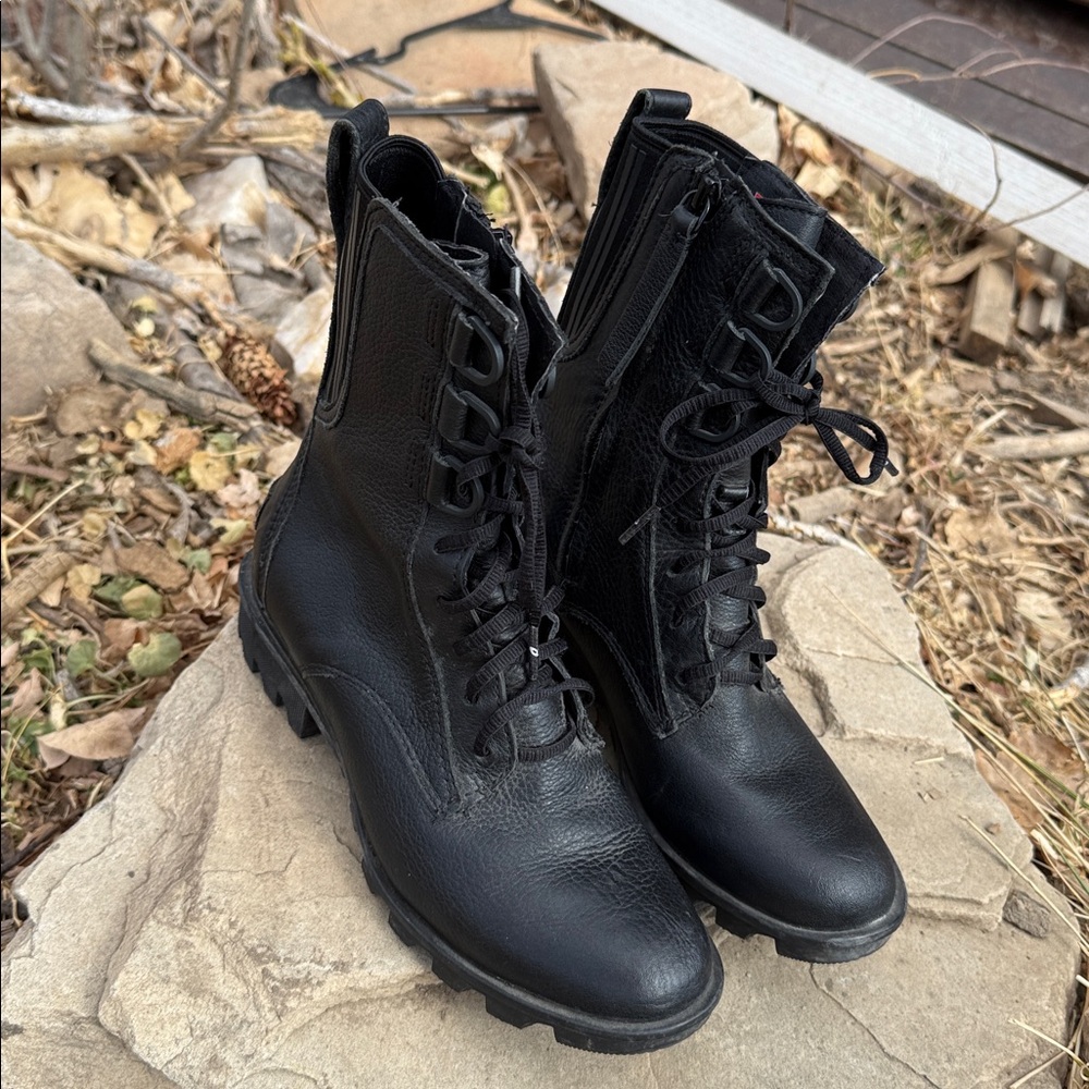 Sorel  leather lace up booties full zip